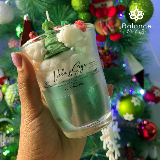 Claus Cake Candle 250grs